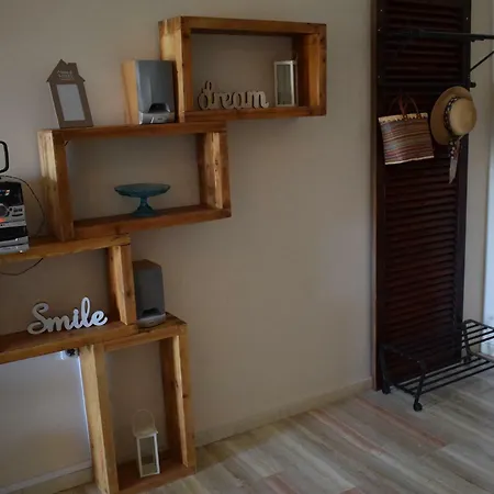 Downtown Retro Close To The Beach * Corinth